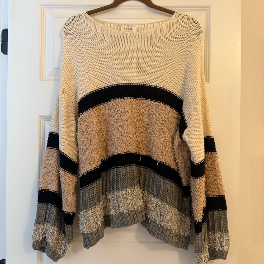 Umgee Sweater Large